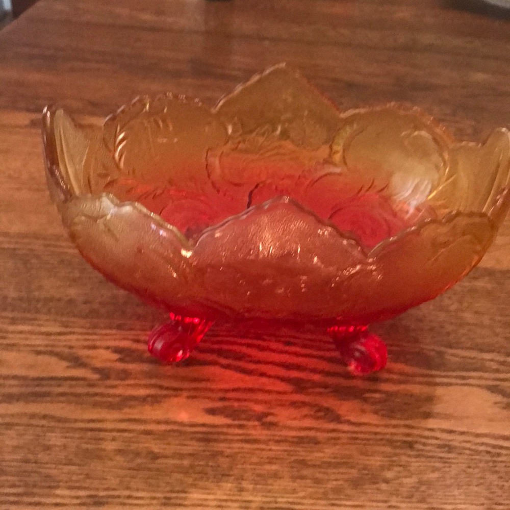Ruby Red Amber Leaf Acorn 4 Footed Bowl